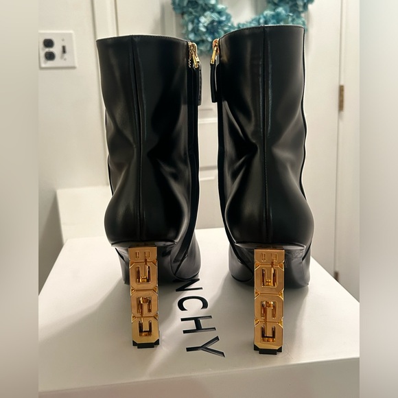 Givenchy Black and Gold G Cube Ankle Boots Size 40 - Picture 3 of 16